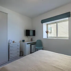  Alloggio in famiglia Bedrooms With Ensuite Bathrooms