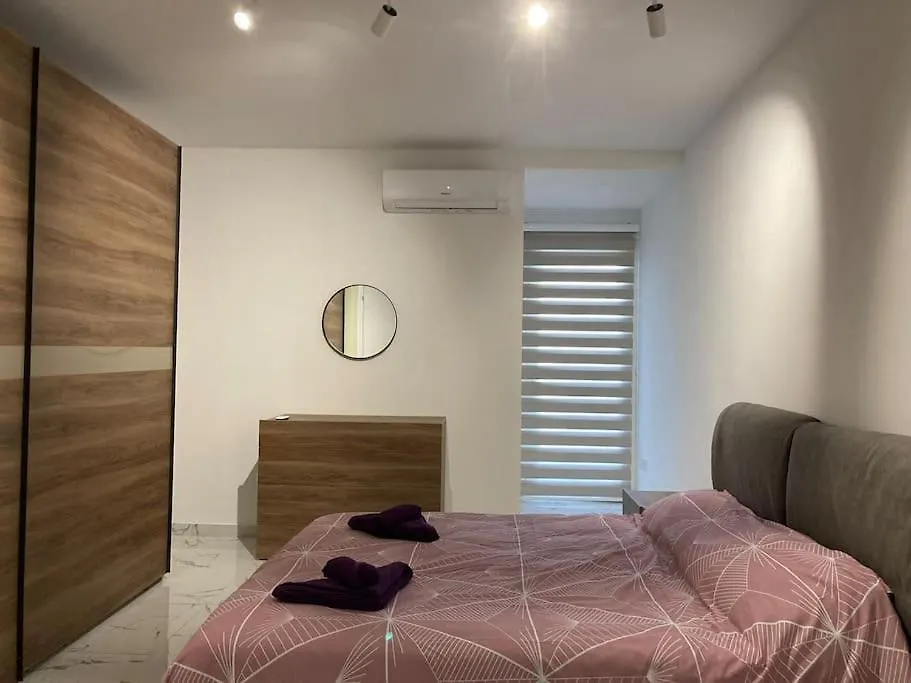 Sliema 2 Bedroom Apartment